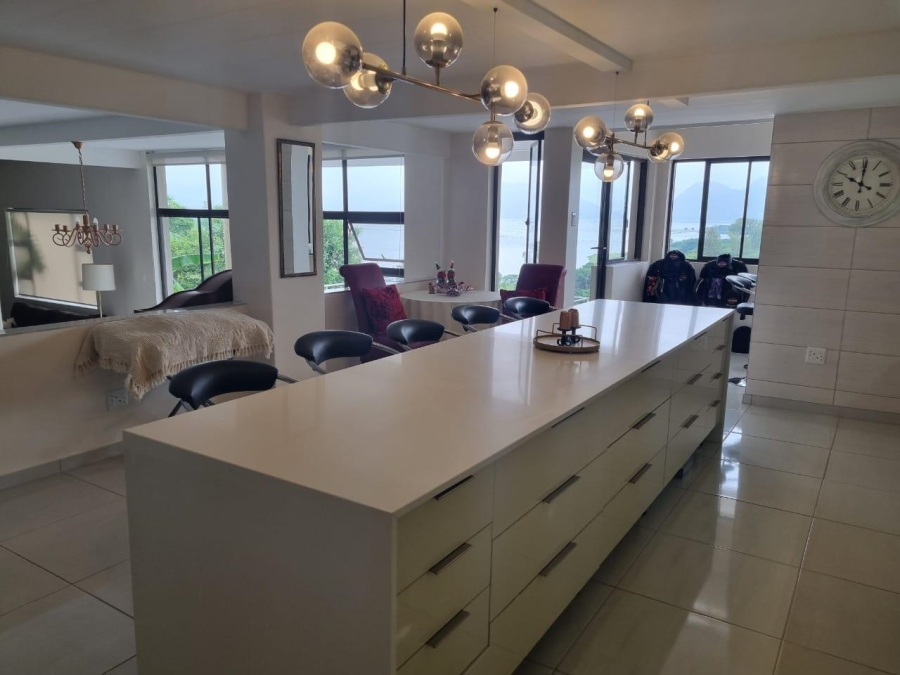 5 Bedroom Property for Sale in Meerhof North West